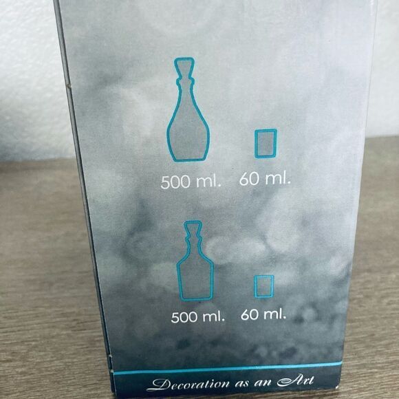 NWT Promsiz Decorated Glass Decanter & Shot Glasses Set - Picture 5 of 7